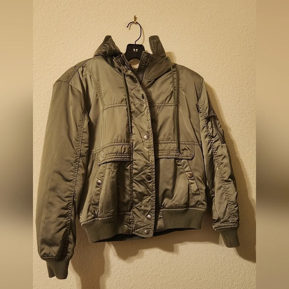 AE Fleece Lined Hooded Bomber Jacket - Picture 1 of 14